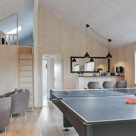 Ferienhaus 5 Star Holiday In Idestrup Bøtø By