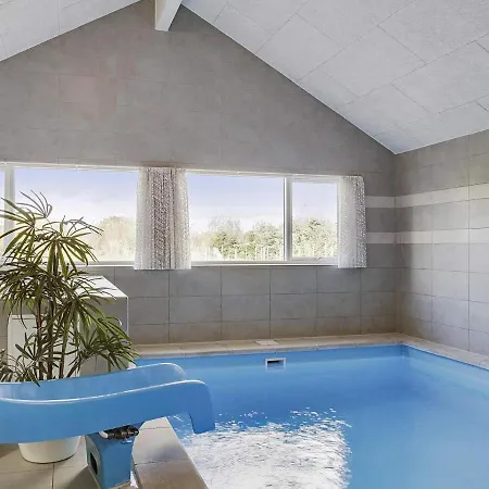 5 Star Holiday In Idestrup Ferienhaus