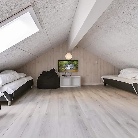5 Star Holiday In Idestrup Tatil Evi