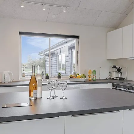 Ferienhaus 5 Star Holiday In Idestrup *