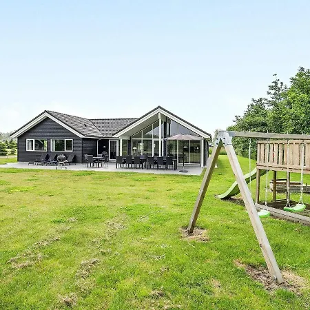 5 Star Holiday In Idestrup * Bøtø By