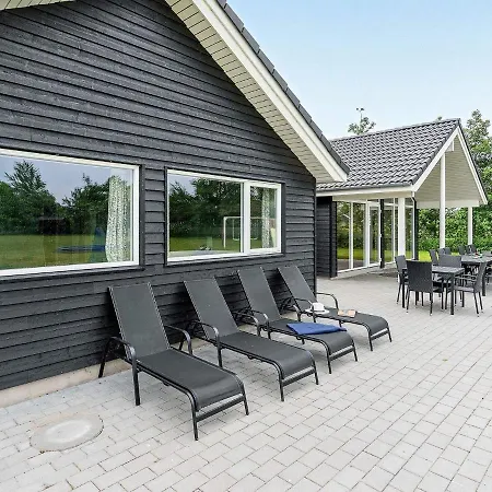 Ferienhaus 5 Star Holiday In Idestrup Bøtø By